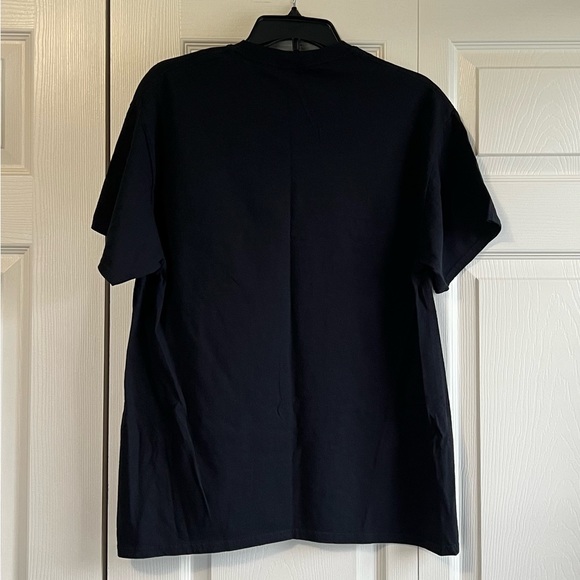 Men’s Large Retired Under New Management T-shirt NWOT - Picture 3 of 7